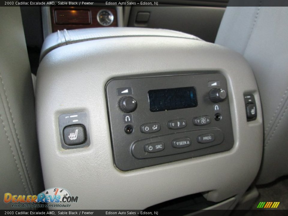 2003 Cadillac Escalade AWD Sable Black / Pewter Photo #27