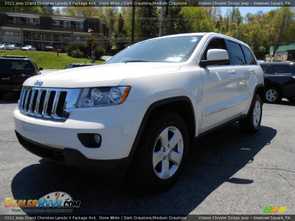2011 Jeep Grand Cherokee Laredo X Package 4x4 Stone White / Dark Graystone/Medium Graystone Photo #3
