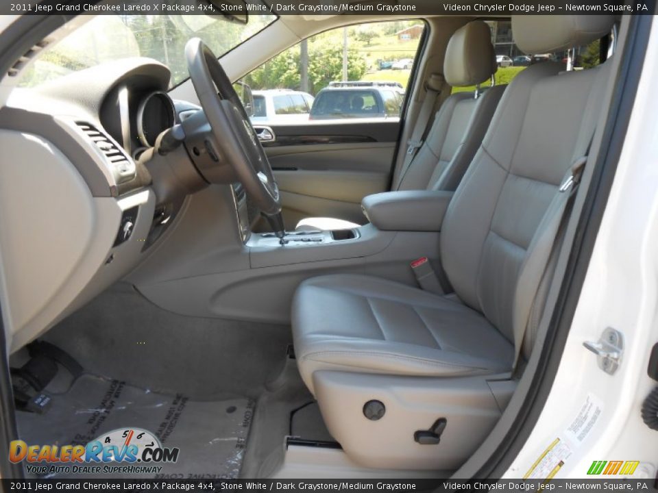 2011 Jeep Grand Cherokee Laredo X Package 4x4 Stone White / Dark Graystone/Medium Graystone Photo #10