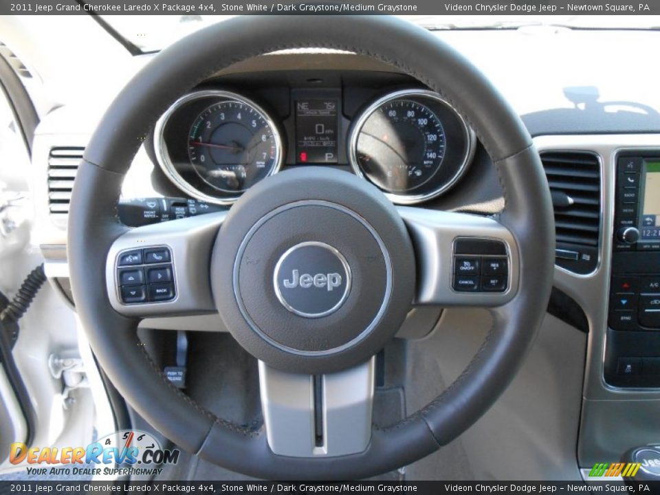 2011 Jeep Grand Cherokee Laredo X Package 4x4 Stone White / Dark Graystone/Medium Graystone Photo #24