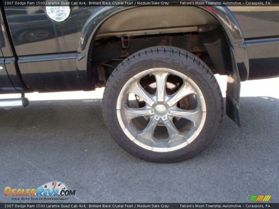 2007 Dodge Ram 1500 Laramie Quad Cab 4x4 Brilliant Black Crystal Pearl / Medium Slate Gray Photo #9