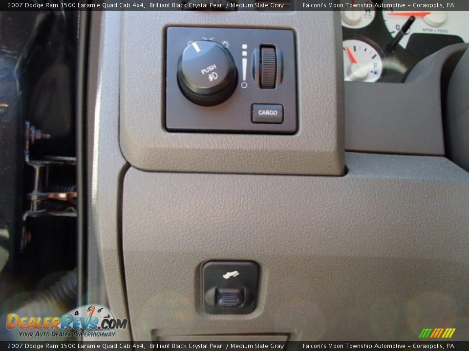 2007 Dodge Ram 1500 Laramie Quad Cab 4x4 Brilliant Black Crystal Pearl / Medium Slate Gray Photo #23