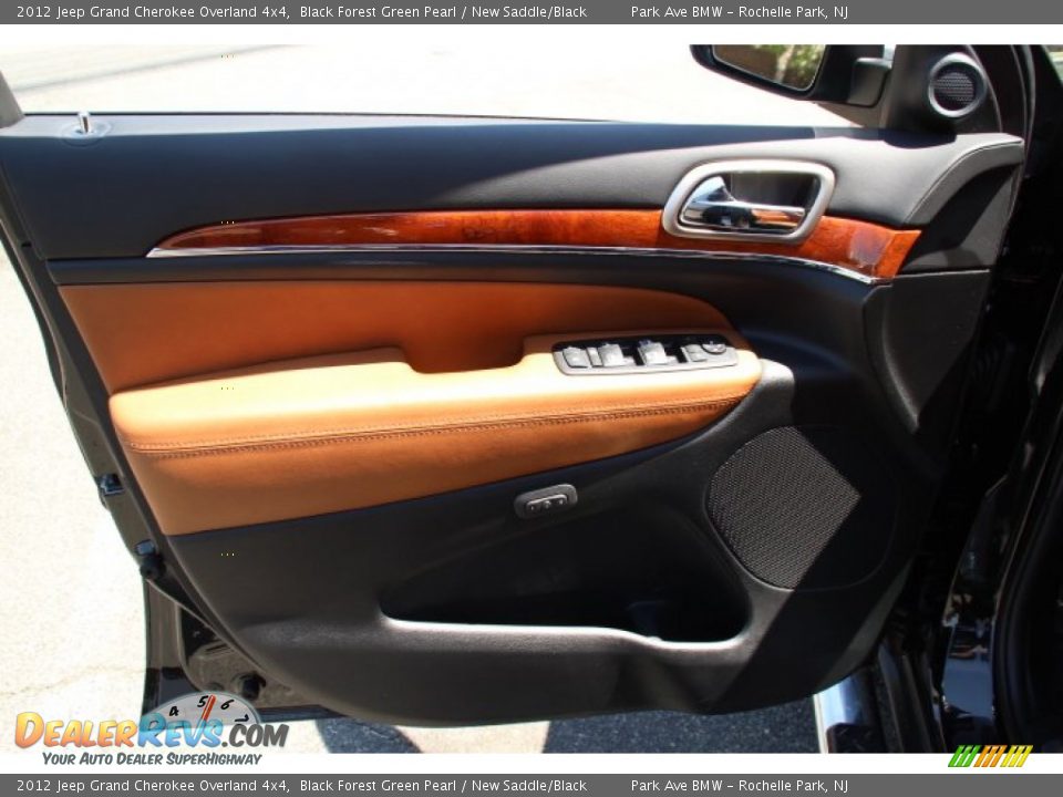 2012 Jeep Grand Cherokee Overland 4x4 Black Forest Green Pearl / New Saddle/Black Photo #9