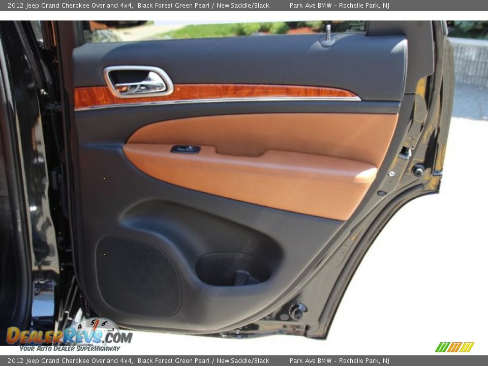 2012 Jeep Grand Cherokee Overland 4x4 Black Forest Green Pearl / New Saddle/Black Photo #23