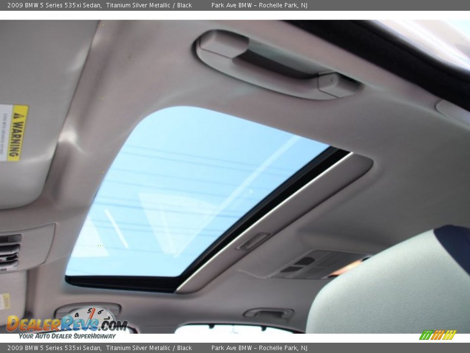 2009 BMW 5 Series 535xi Sedan Titanium Silver Metallic / Black Photo #20