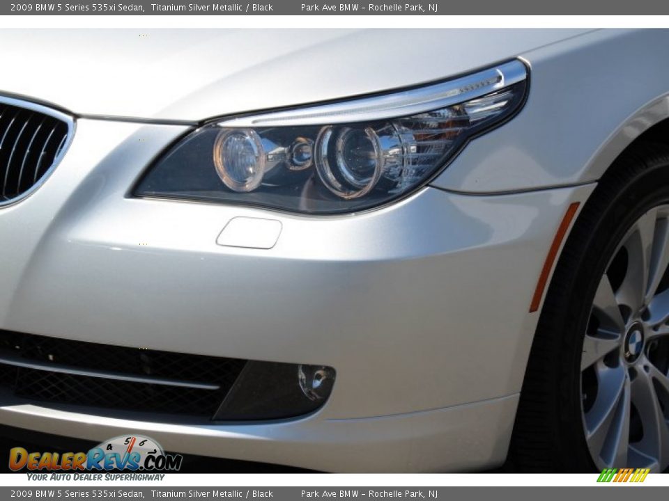 2009 BMW 5 Series 535xi Sedan Titanium Silver Metallic / Black Photo #30