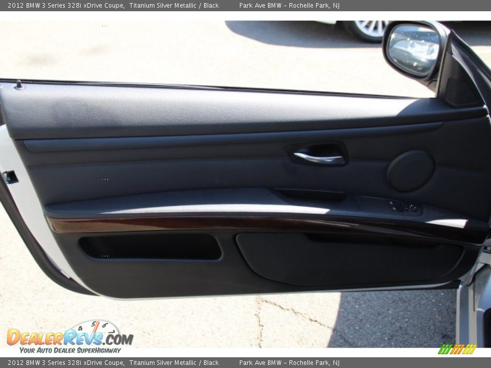 2012 BMW 3 Series 328i xDrive Coupe Titanium Silver Metallic / Black Photo #9