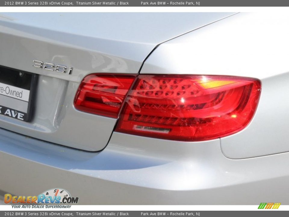 2012 BMW 3 Series 328i xDrive Coupe Titanium Silver Metallic / Black Photo #22