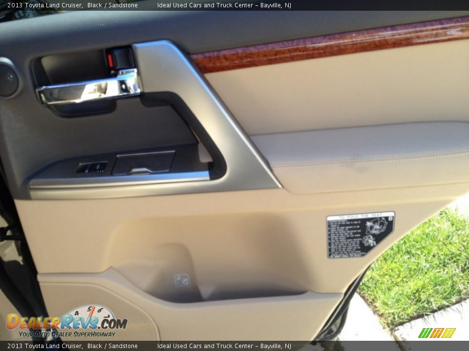 2013 Toyota Land Cruiser Black / Sandstone Photo #29