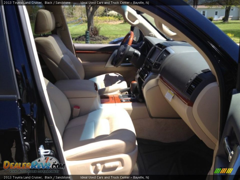 2013 Toyota Land Cruiser Black / Sandstone Photo #33