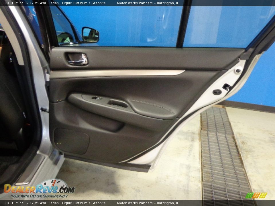 2011 Infiniti G 37 xS AWD Sedan Liquid Platinum / Graphite Photo #24
