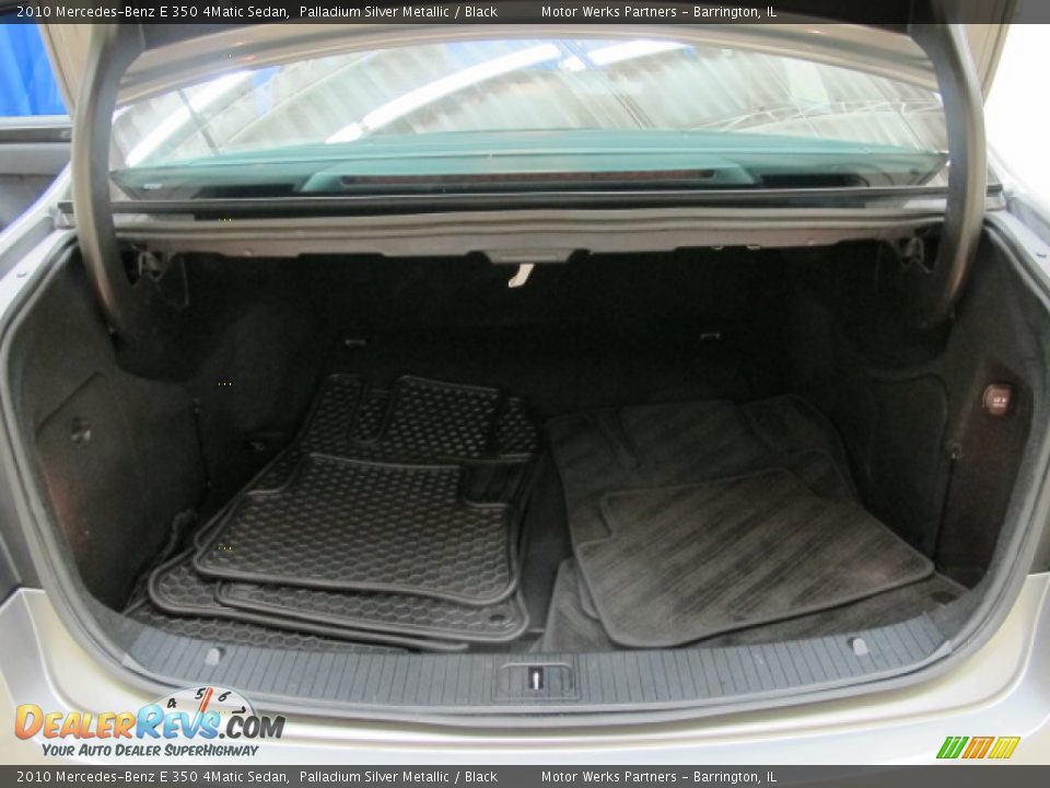 2010 Mercedes-Benz E 350 4Matic Sedan Palladium Silver Metallic / Black Photo #9