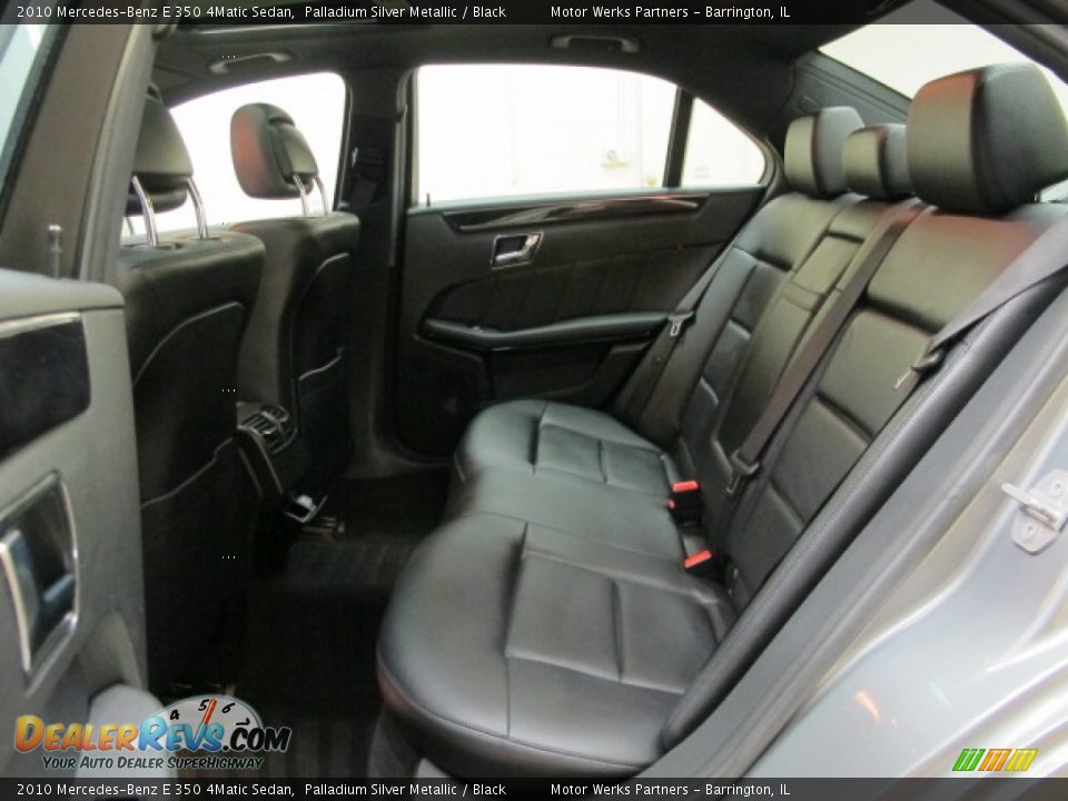 2010 Mercedes-Benz E 350 4Matic Sedan Palladium Silver Metallic / Black Photo #17