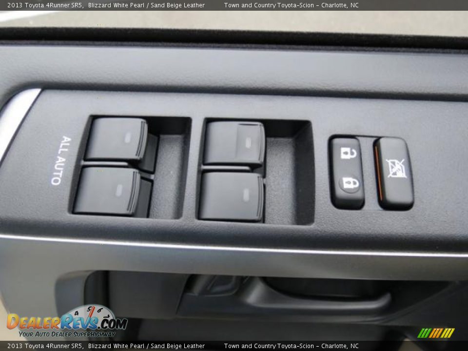 2013 Toyota 4Runner SR5 Blizzard White Pearl / Sand Beige Leather Photo #10