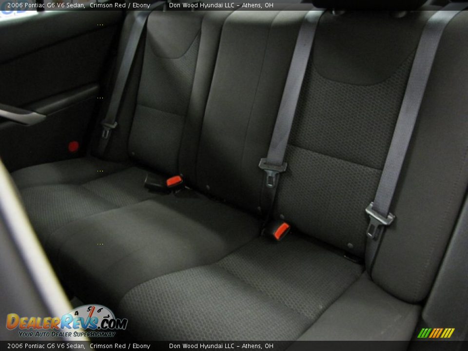 2006 Pontiac G6 V6 Sedan Crimson Red / Ebony Photo #7