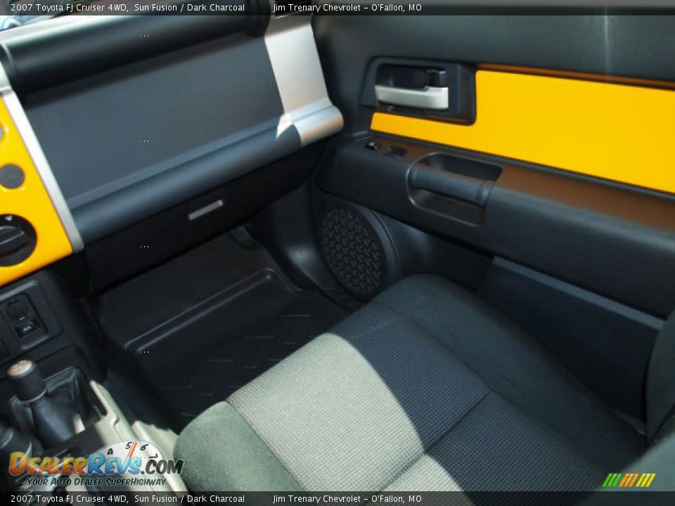 2007 Toyota FJ Cruiser 4WD Sun Fusion / Dark Charcoal Photo #13