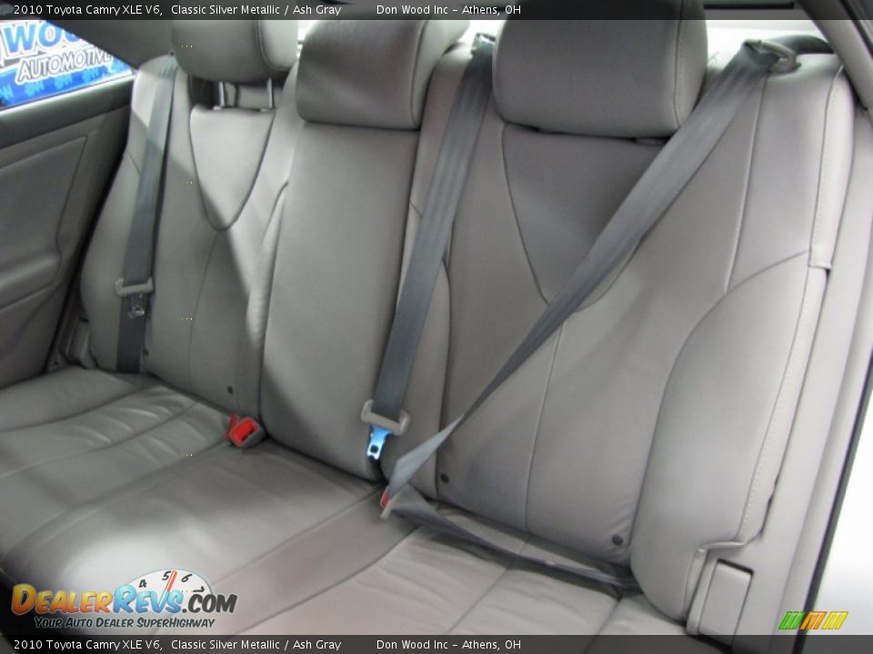 2010 Toyota Camry XLE V6 Classic Silver Metallic / Ash Gray Photo #7