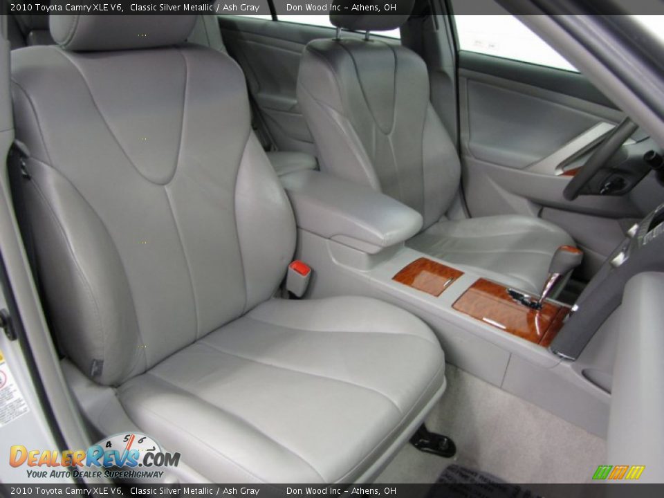 2010 Toyota Camry XLE V6 Classic Silver Metallic / Ash Gray Photo #9