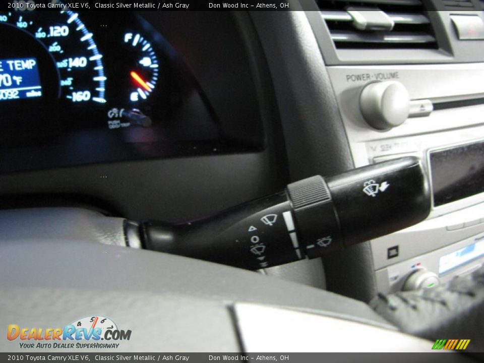 2010 Toyota Camry XLE V6 Classic Silver Metallic / Ash Gray Photo #19