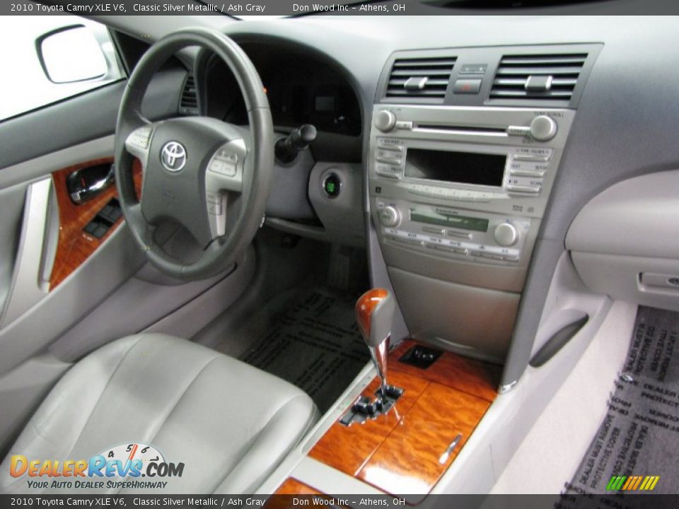2010 Toyota Camry XLE V6 Classic Silver Metallic / Ash Gray Photo #22