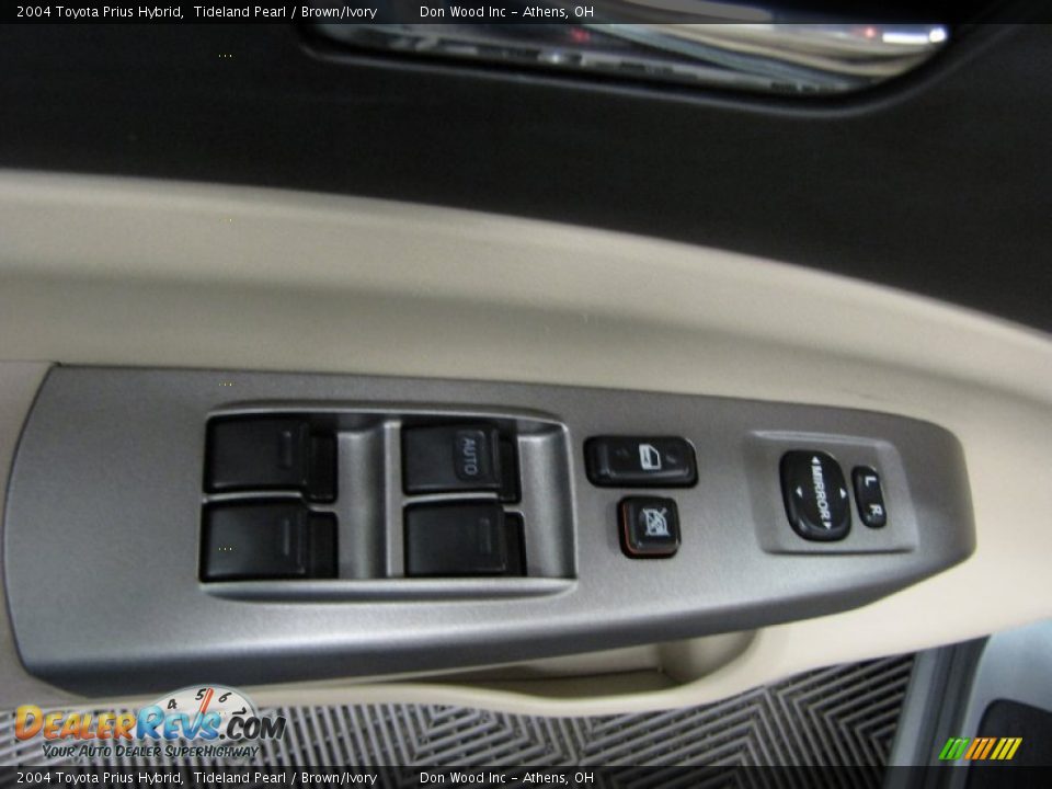 2004 Toyota Prius Hybrid Tideland Pearl / Brown/Ivory Photo #11