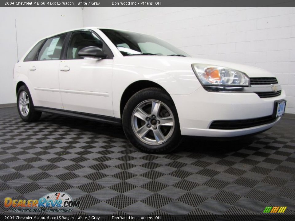 2004 Chevrolet Malibu Maxx LS Wagon White / Gray Photo #1