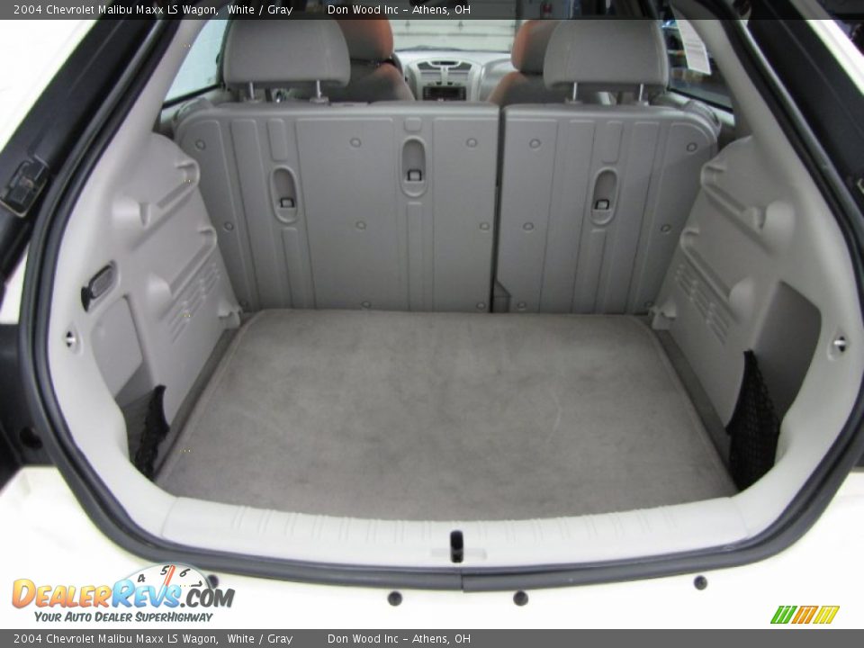 2004 Chevrolet Malibu Maxx LS Wagon White / Gray Photo #4