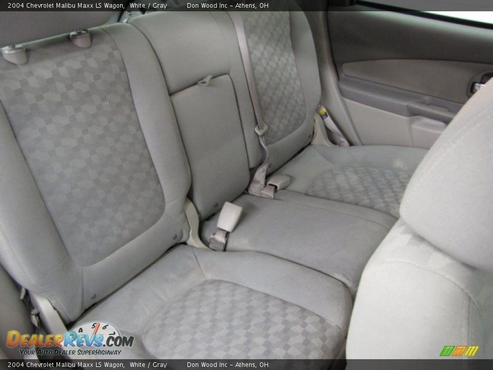 2004 Chevrolet Malibu Maxx LS Wagon White / Gray Photo #8