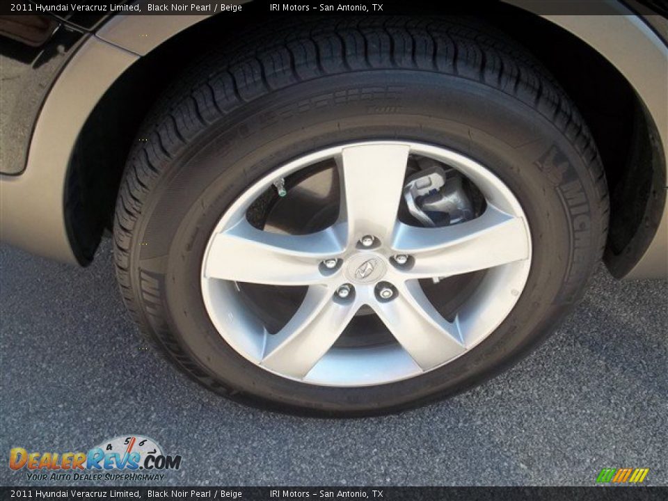 2011 Hyundai Veracruz Limited Black Noir Pearl / Beige Photo #2