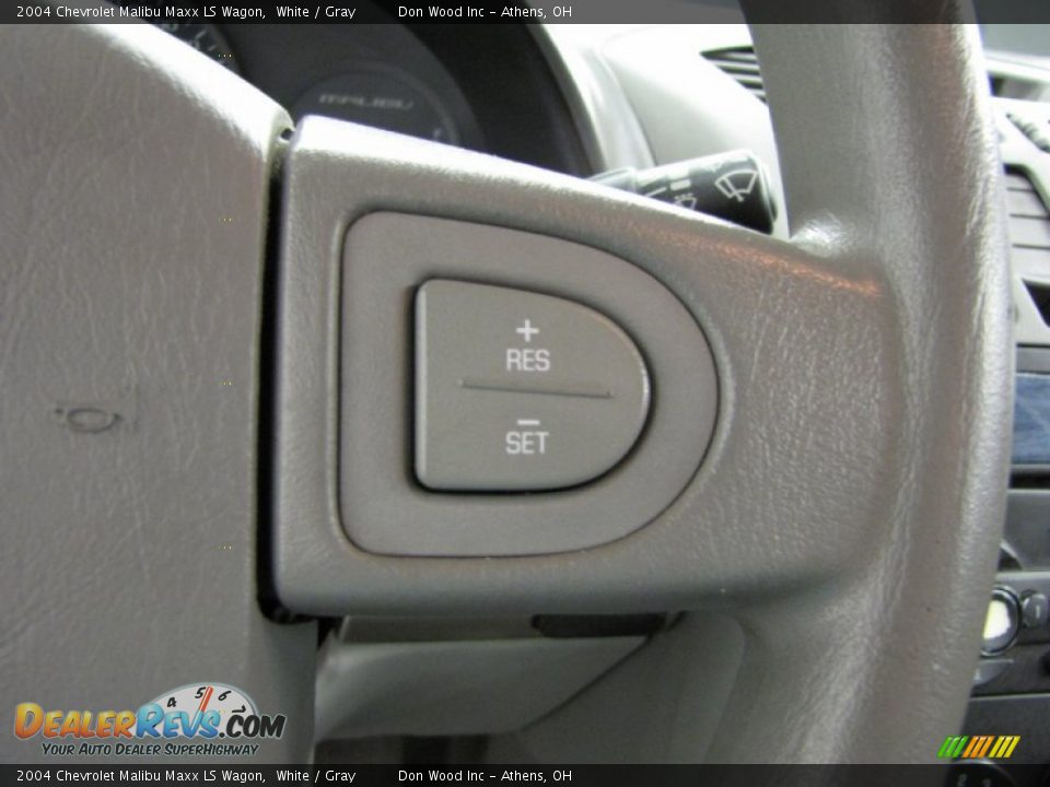 2004 Chevrolet Malibu Maxx LS Wagon White / Gray Photo #17