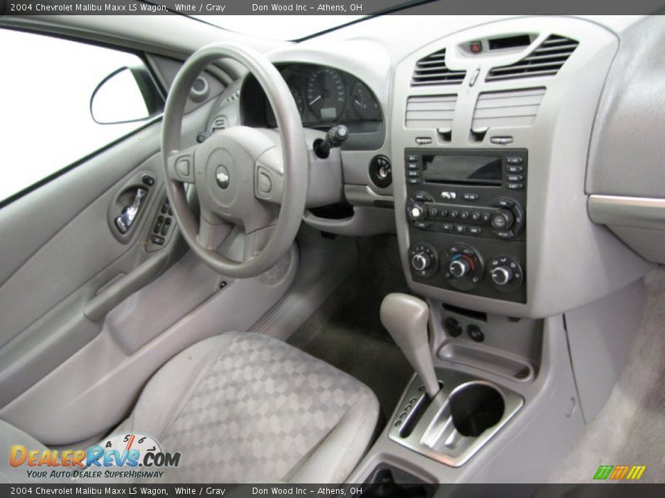 2004 Chevrolet Malibu Maxx LS Wagon White / Gray Photo #22