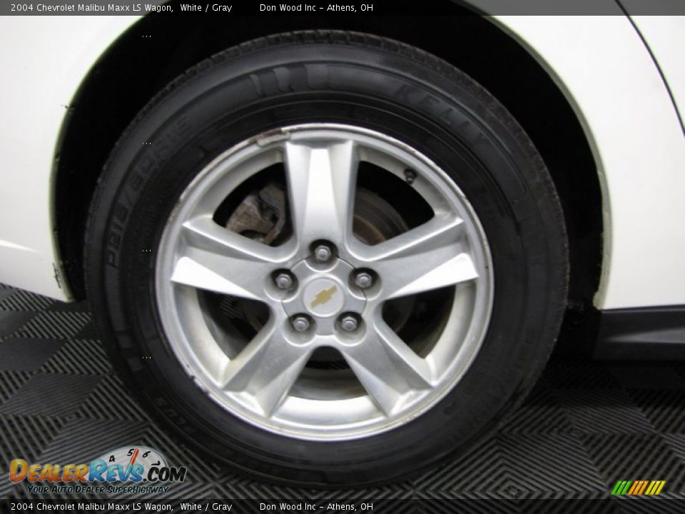 2004 Chevrolet Malibu Maxx LS Wagon White / Gray Photo #25