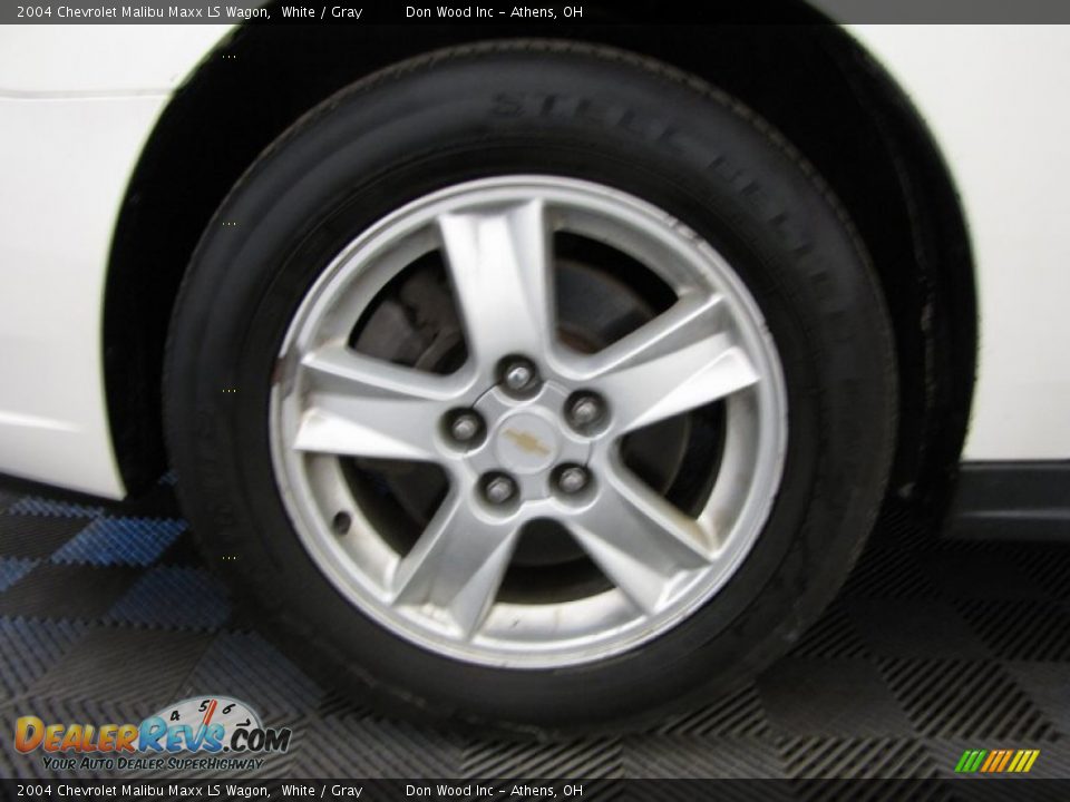 2004 Chevrolet Malibu Maxx LS Wagon White / Gray Photo #26