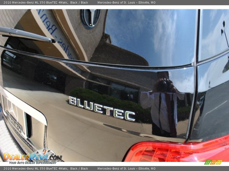 2010 Mercedes-Benz ML 350 BlueTEC 4Matic Black / Black Photo #13