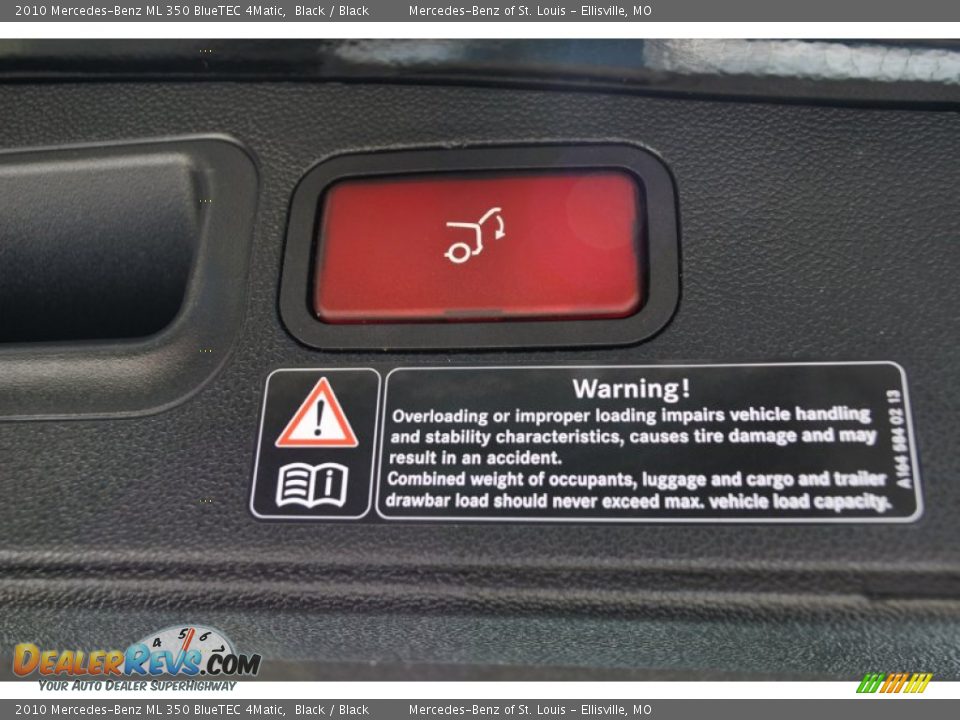 2010 Mercedes-Benz ML 350 BlueTEC 4Matic Black / Black Photo #16
