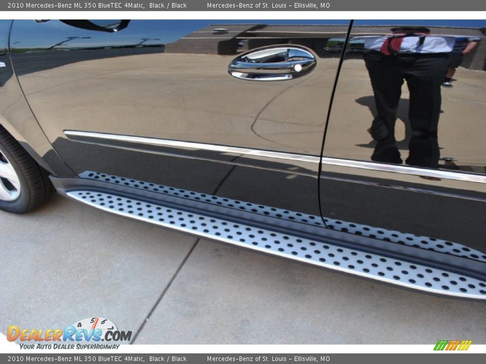 2010 Mercedes-Benz ML 350 BlueTEC 4Matic Black / Black Photo #28
