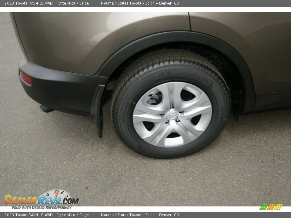 2013 Toyota RAV4 LE AWD Pyrite Mica / Beige Photo #9