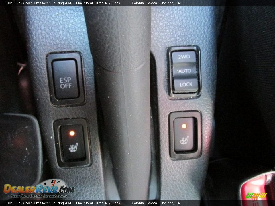 2009 Suzuki SX4 Crossover Touring AWD Black Pearl Metallic / Black Photo #15