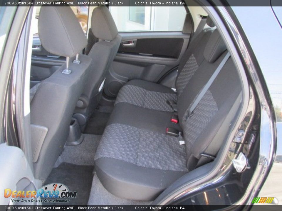 2009 Suzuki SX4 Crossover Touring AWD Black Pearl Metallic / Black Photo #17
