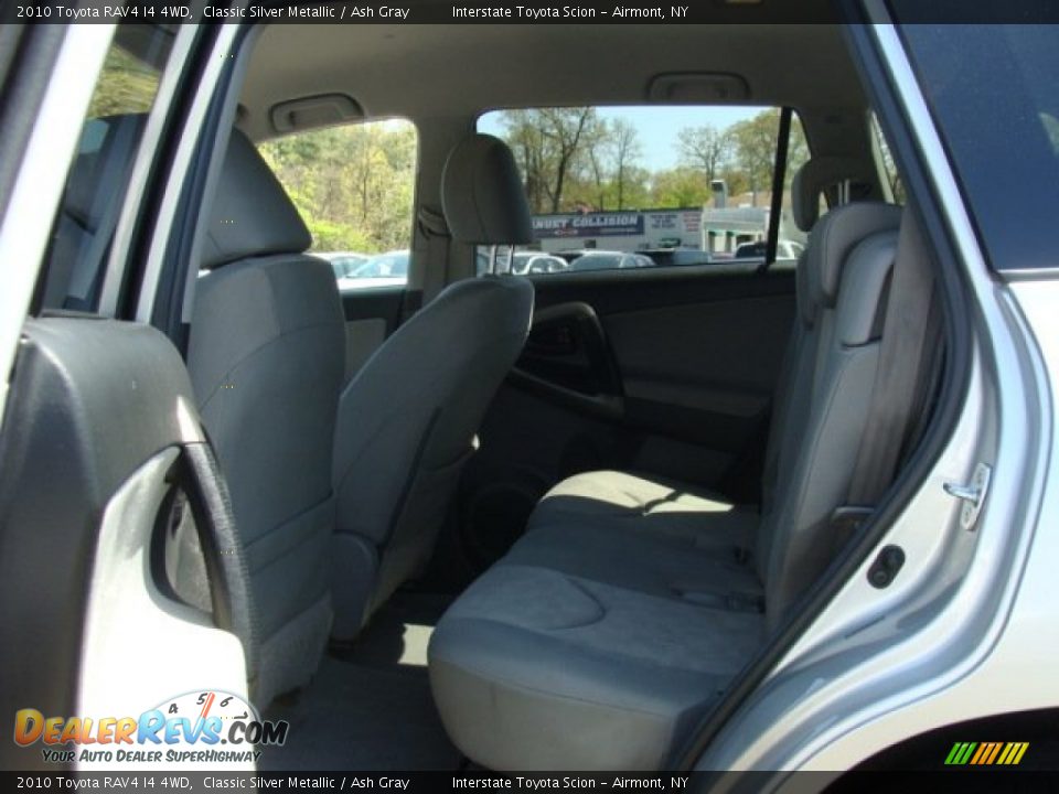 2010 Toyota RAV4 I4 4WD Classic Silver Metallic / Ash Gray Photo #15