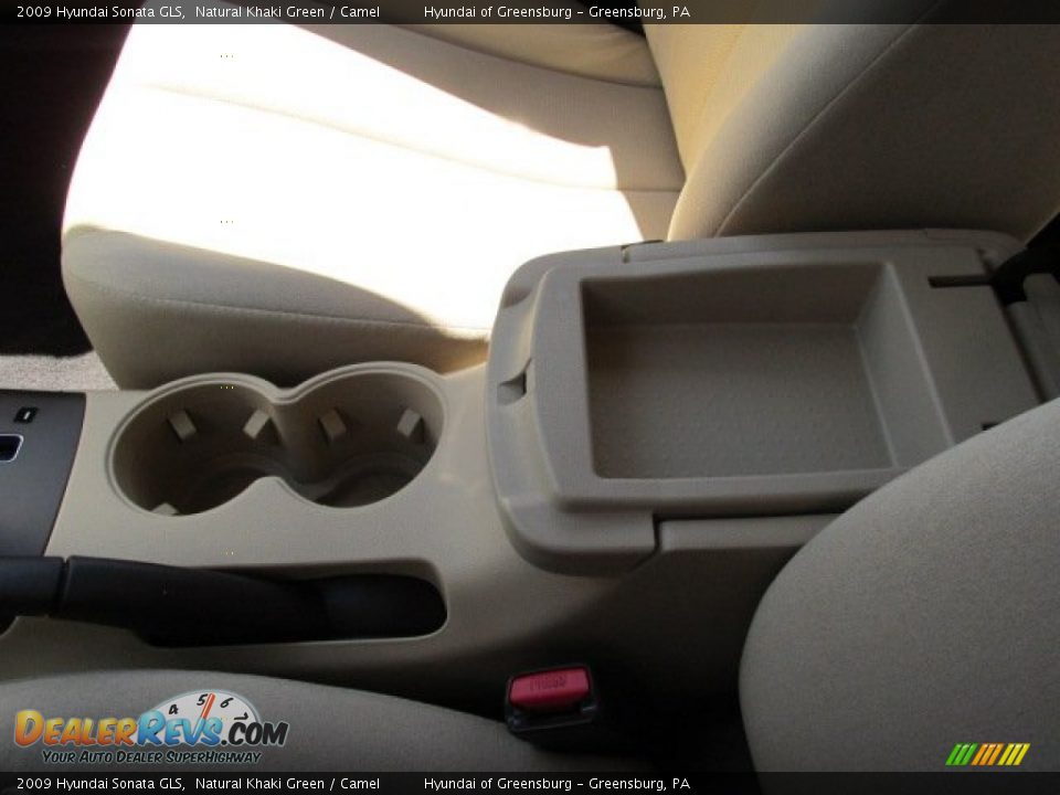 2009 Hyundai Sonata GLS Natural Khaki Green / Camel Photo #18