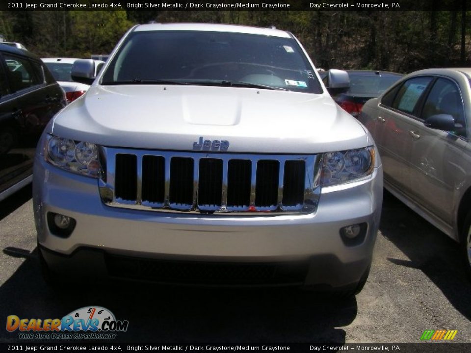 2011 Jeep Grand Cherokee Laredo 4x4 Bright Silver Metallic / Dark Graystone/Medium Graystone Photo #1