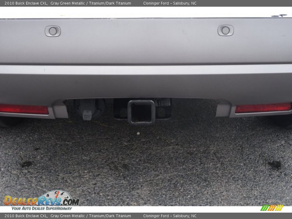 2010 Buick Enclave CXL Gray Green Metallic / Titanium/Dark Titanium Photo #22