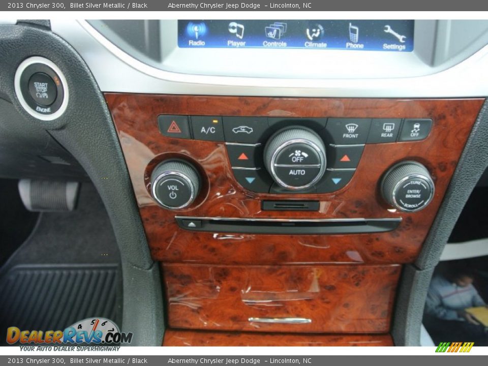 2013 Chrysler 300 Billet Silver Metallic / Black Photo #10