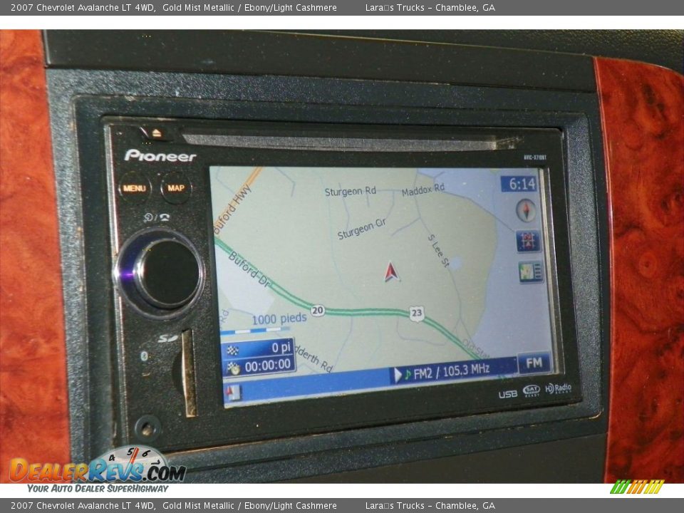 2007 Chevrolet Avalanche LT 4WD Gold Mist Metallic / Ebony/Light Cashmere Photo #15