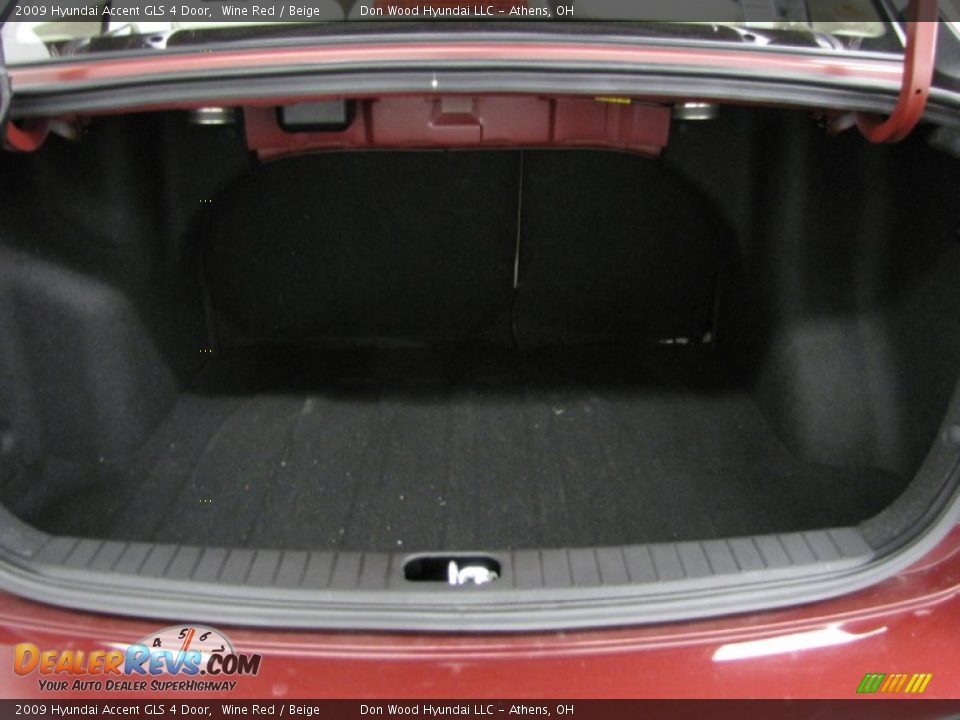 2009 Hyundai Accent GLS 4 Door Wine Red / Beige Photo #4