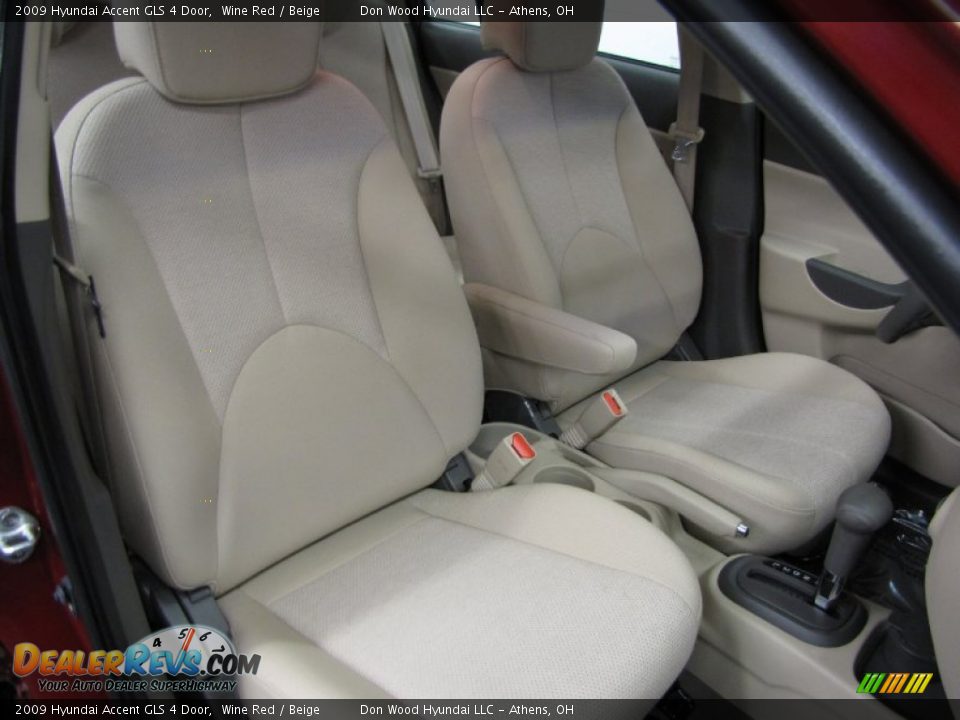 2009 Hyundai Accent GLS 4 Door Wine Red / Beige Photo #9