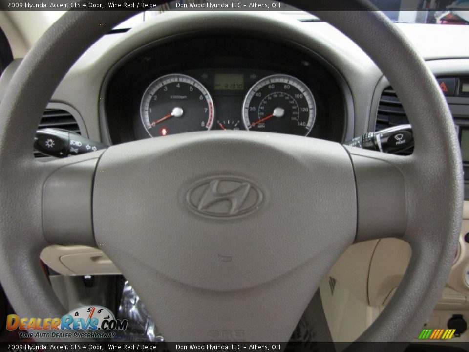 2009 Hyundai Accent GLS 4 Door Wine Red / Beige Photo #14