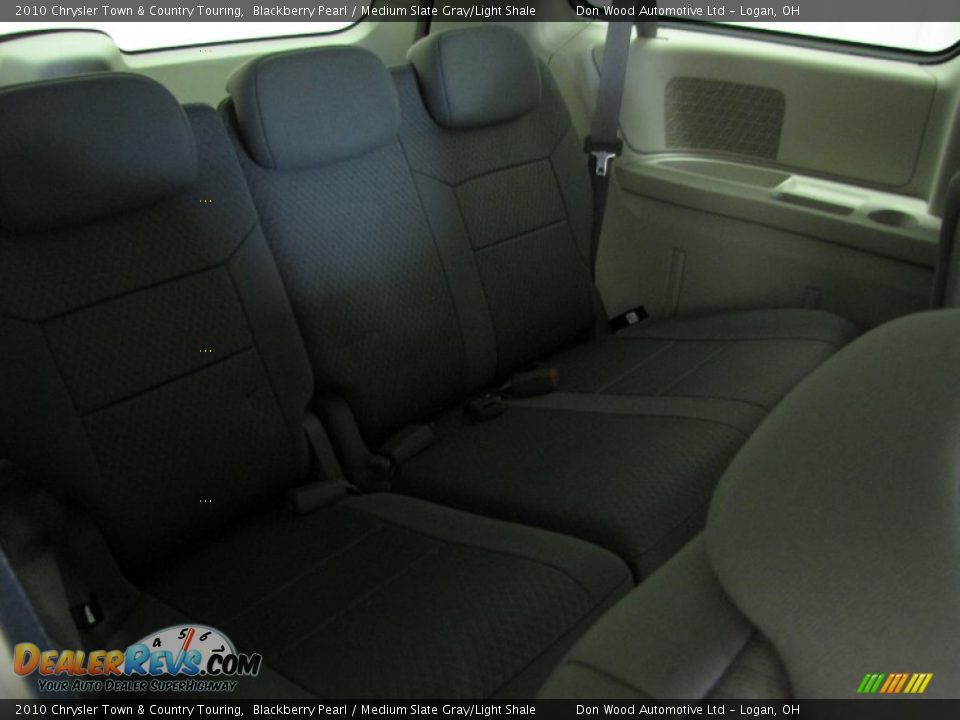 2010 Chrysler Town & Country Touring Blackberry Pearl / Medium Slate Gray/Light Shale Photo #11