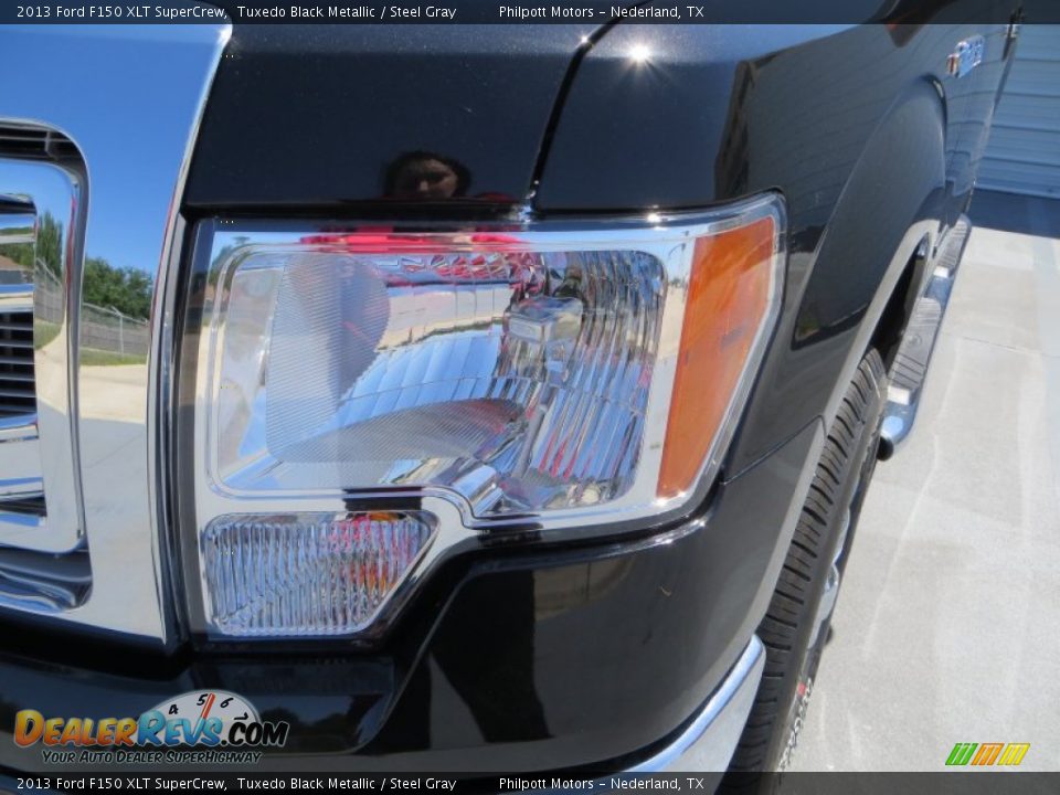 2013 Ford F150 XLT SuperCrew Tuxedo Black Metallic / Steel Gray Photo #11